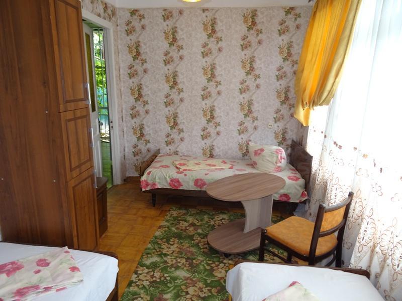 Guest House U Antoniny 가그라 외부 사진